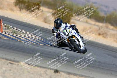 media/Jan-16-2022-CVMA (Sun) [[7f3d92989d]]/Race 2 Supersport Middleweight/